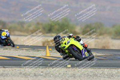 media/Dec-08-2024-CVMA (Sun) [[267e5a7075]]/Race 4-Amateur Supersport Middleweight/